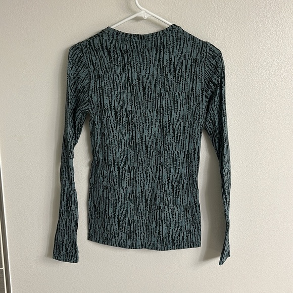 Athleta | Performance Top - Picture 3 of 4